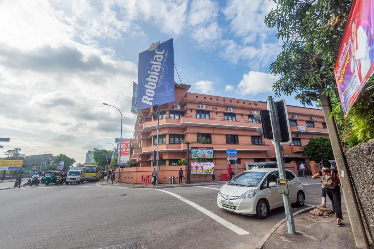 My Story Hostel Kolombo Bagian luar foto
