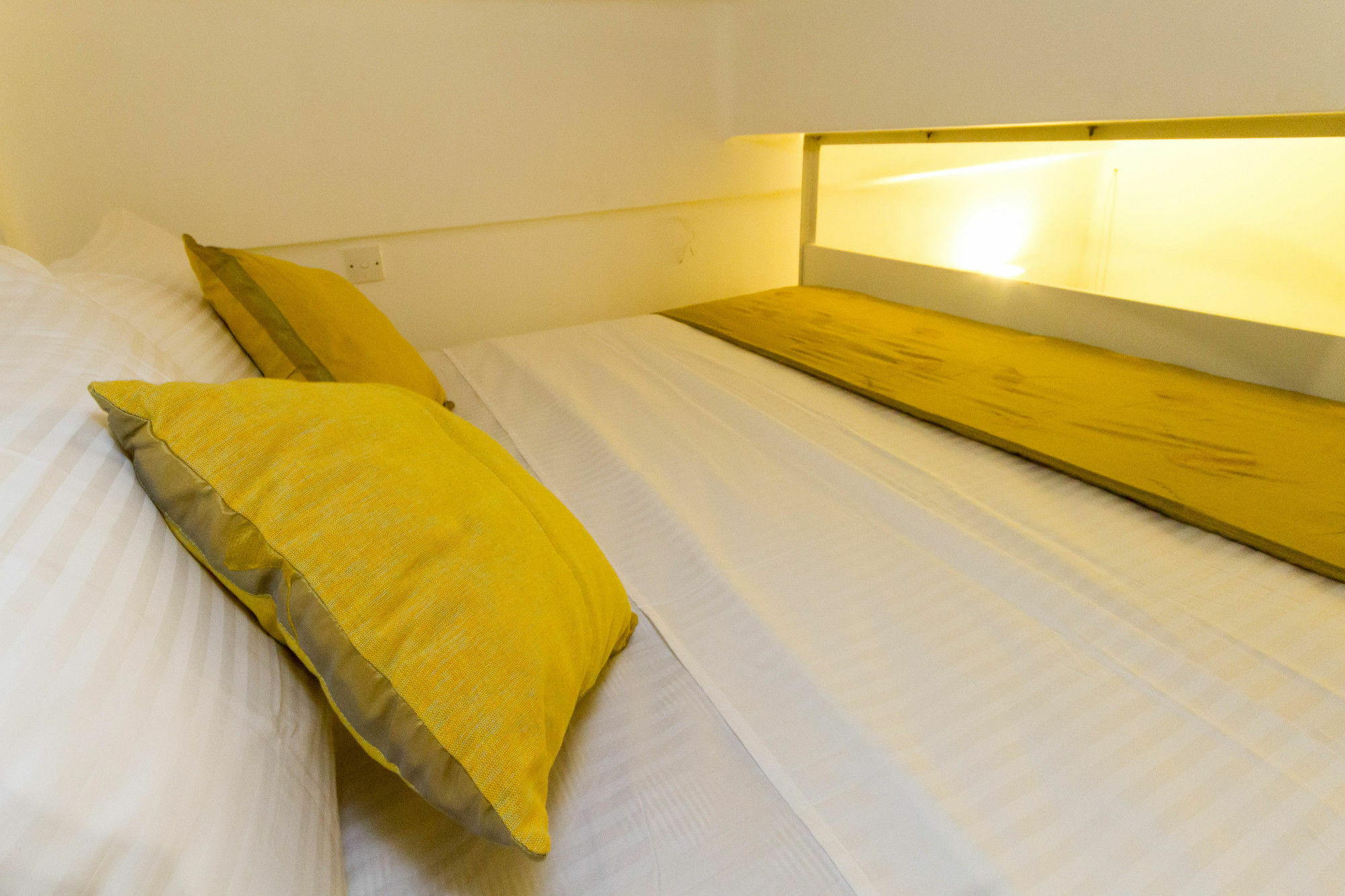 My Story Hostel Kolombo Bagian luar foto